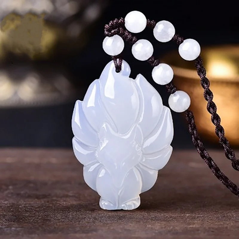 Women'S Fashion Boutique - Natuurlijke Groene Agaat Chalcedoon Hand-Gesneden Negen-Tailed