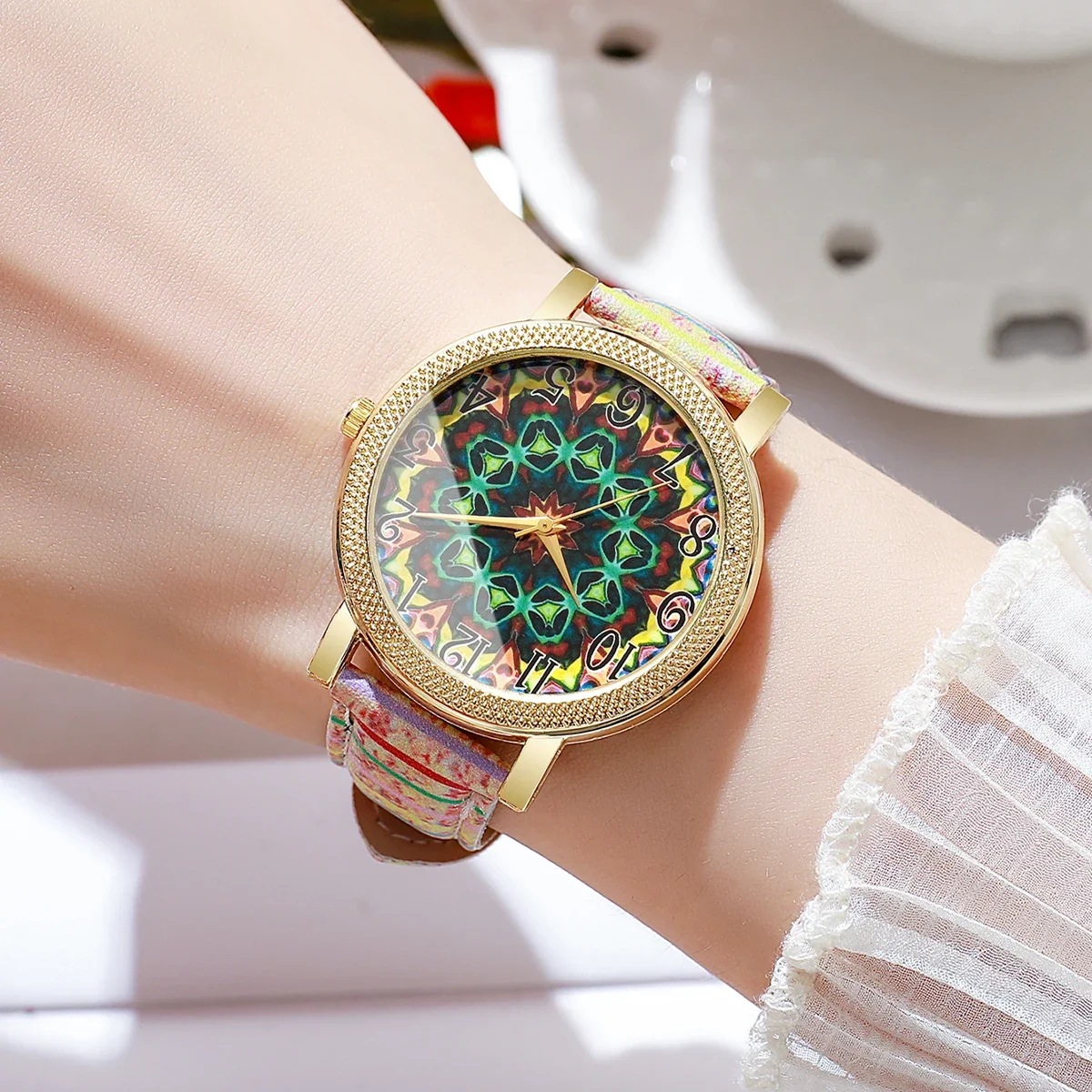 Verrassingsdoos met een bohemi - Women'S Fashion Quartz Watch recensie en prijs
